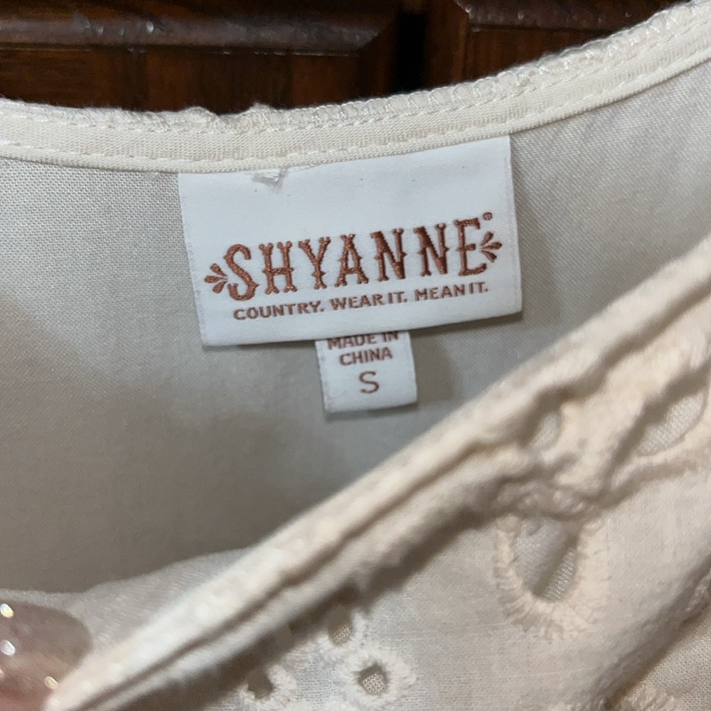 Shyanne Country Western Cream Floral Eyelet Lined Dress Size Small - Picture 5 of 9